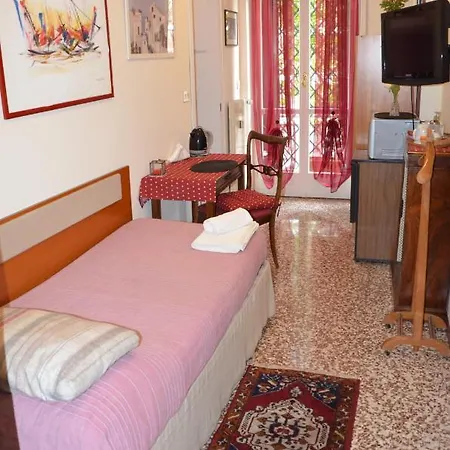 Olmo Bed & Breakfast